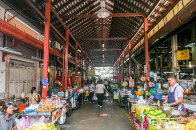 mercado Nang Loeng