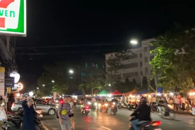 mercado lang mor chiang mai